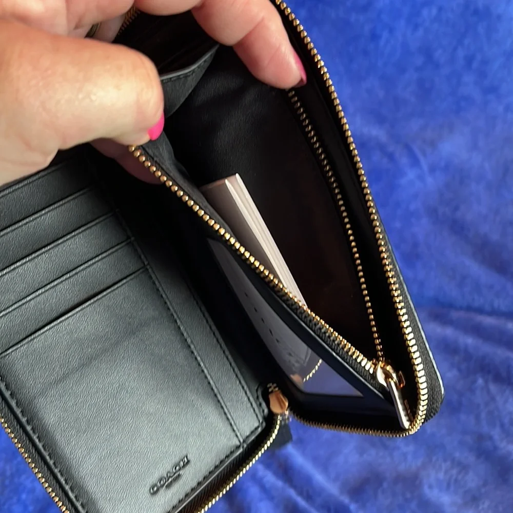 NWT COACH C7442 Medium Id Zip Around Wallet Tiger Print - Picture 7 of 9